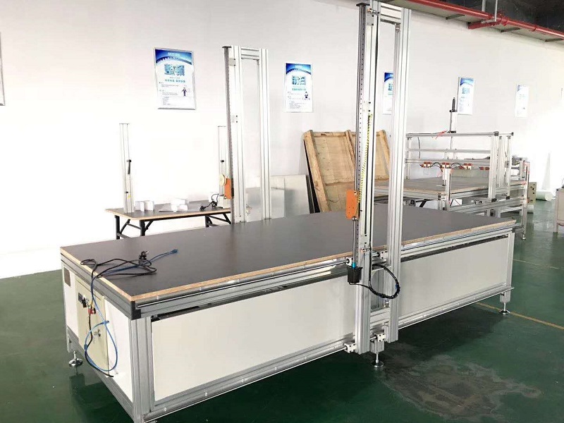 hot wire foam cutting machine